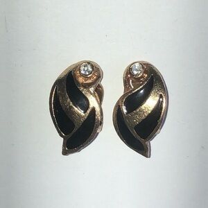 Vintage Gold Tone & Black Enamel CZ Rhinestone Retro Clip On Earrings